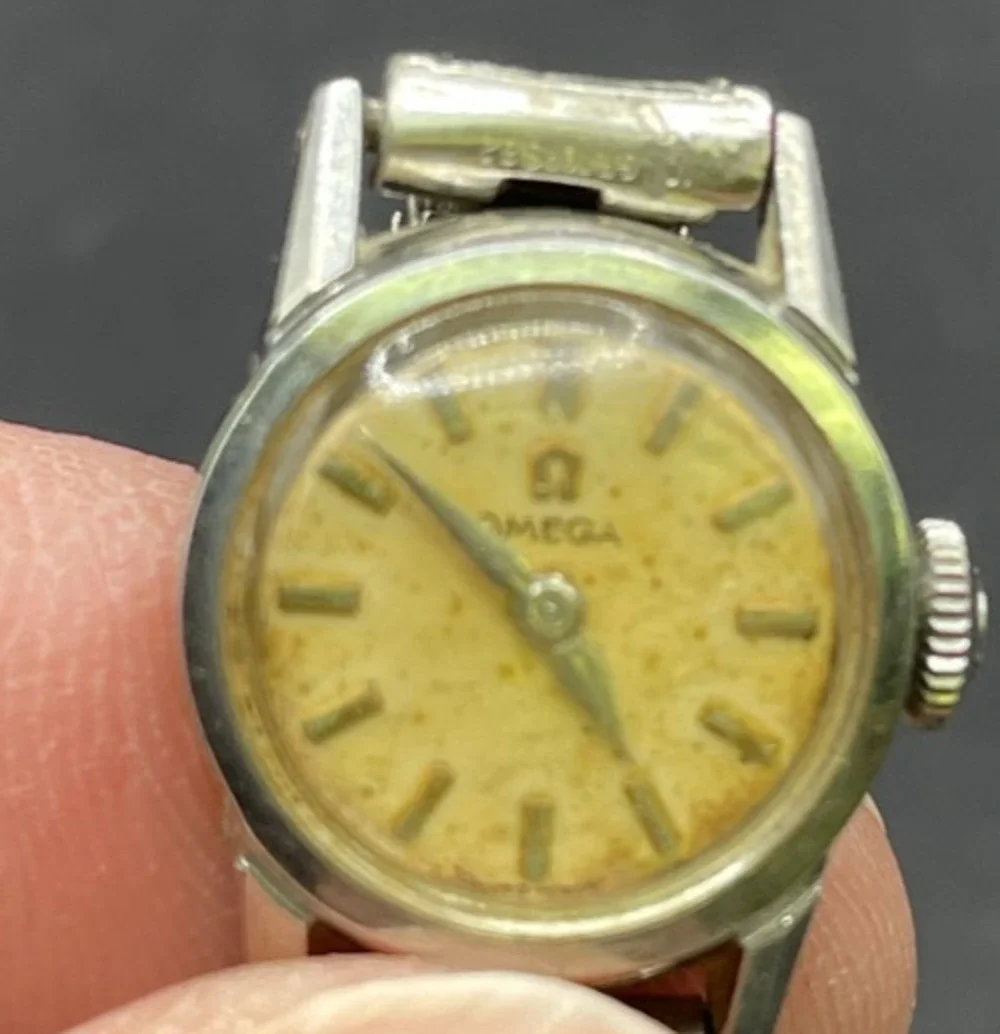 Vintage Omega Cocktail Ladies Watch Mechanical Wind Silver Tone Stretch Band